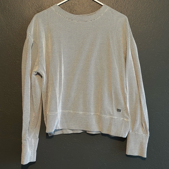 Albion Fit Black and White Women's Crew Neck Sweater - Picture 1 of 1